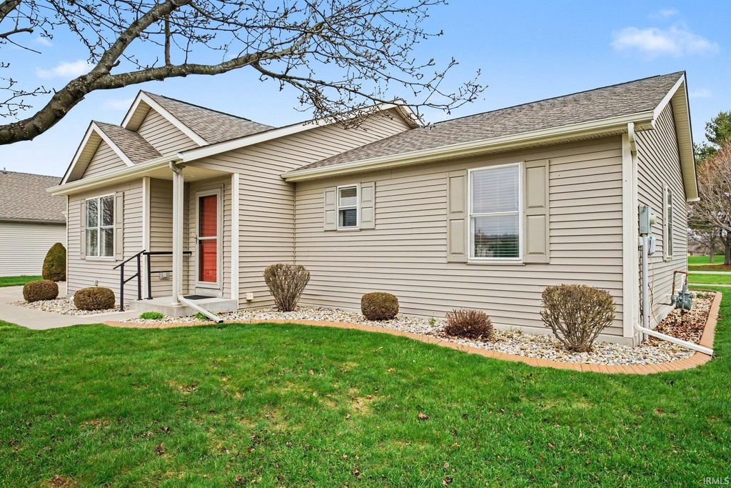 Photo of 1107 Park Meadows Drive, Goshen, IN 46526 (MLS # 202615447)