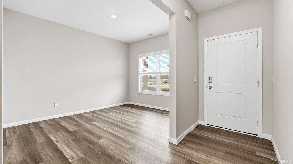 Photo of 2981 Skywalker Pass, Fort Wayne, IN 46818 (MLS # 202543107)