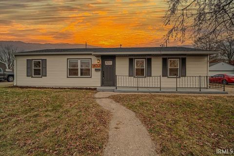 Tiny photo for 1432 Kenilworth Drive, Lafayette, IN 47909 (MLS # 202600665)