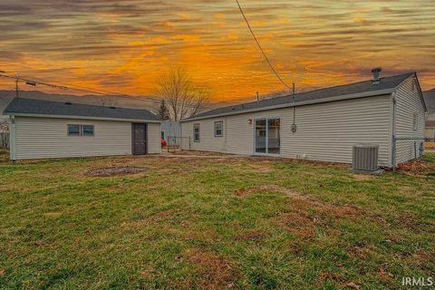 Tiny photo for 1432 Kenilworth Drive, Lafayette, IN 47909 (MLS # 202600665)