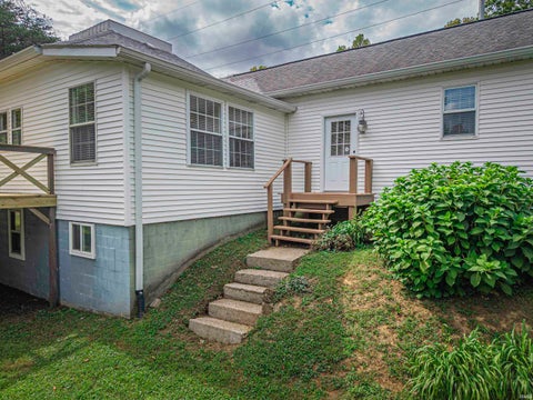 Tiny photo for 3965 S County Rd. 350 E., Winslow, IN 47598 (MLS # 202639844)