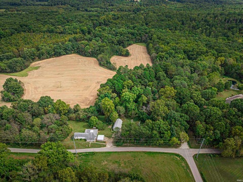 Tiny photo for 3965 S County Rd. 350 E., Winslow, IN 47598 (MLS # 202639844)