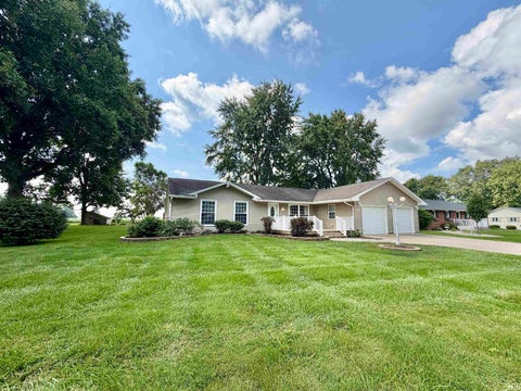 Tiny photo for 525 Kenilworth LN, Galveston, IN 46932 (MLS # 202636047)