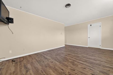 Tiny photo for 1050 N 200 E, Logansport, IN 46947 (MLS # 202548842)