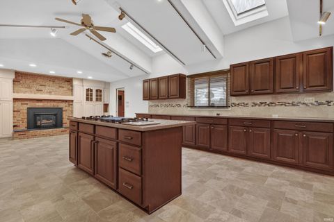 Tiny photo for 1050 N 200 E, Logansport, IN 46947 (MLS # 202548842)