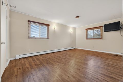 Tiny photo for 1050 N 200 E, Logansport, IN 46947 (MLS # 202548842)