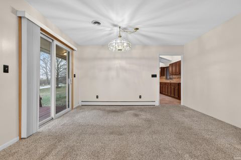 Tiny photo for 1050 N 200 E, Logansport, IN 46947 (MLS # 202548842)