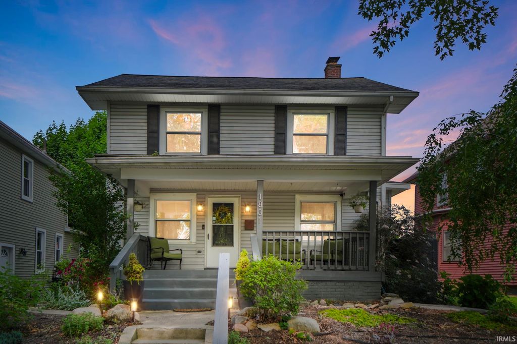 Photo of 1831 Crescent Avenue, Fort Wayne, IN 46805 (MLS # 202623202)