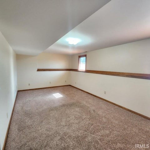 Tiny photo for 1879 E Springfield Drive, Warsaw, IN 46580 (MLS # 202643559)