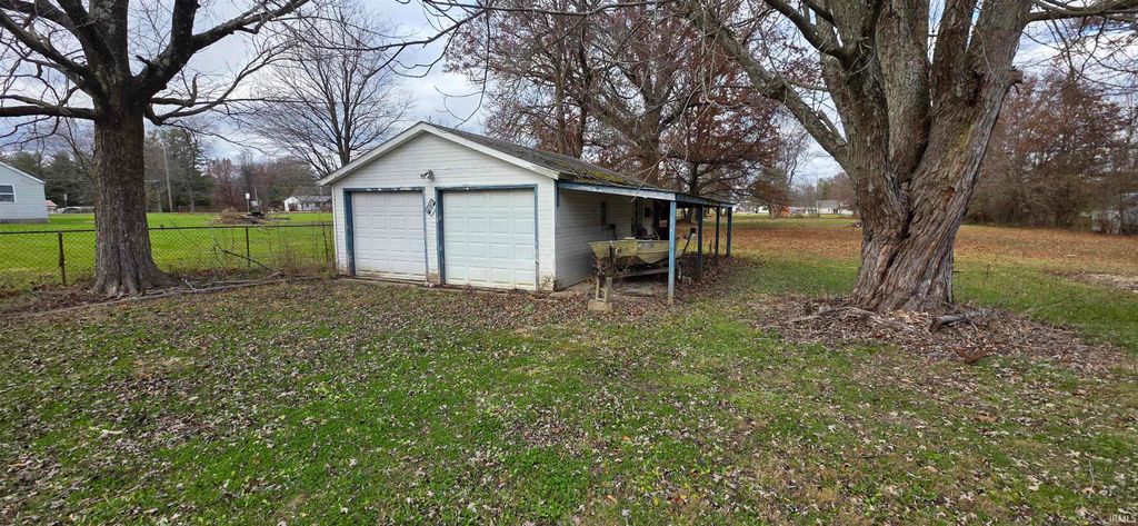 Photo of 1218 W Glenburn Road, Linton, IN 47441 (MLS # 202547789)