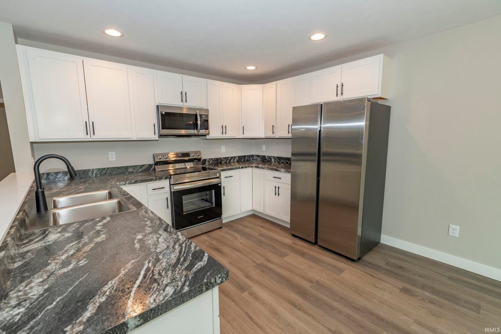 Photo of 53704 Hyde Park Dr. DR, Bristol, IN 46507 (MLS # 202642824)
