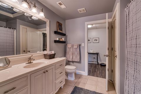 Tiny photo for 6055 Pfafflin Lake Boulevard, Newburgh, IN 47630 (MLS # 202606889)