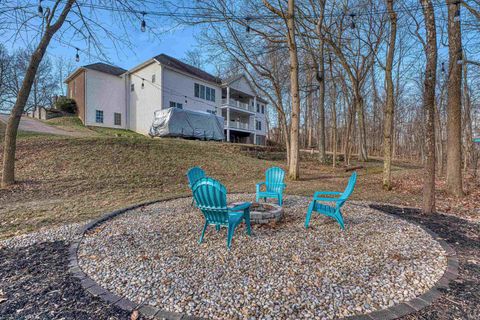 Tiny photo for 6055 Pfafflin Lake Boulevard, Newburgh, IN 47630 (MLS # 202606889)