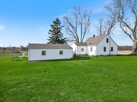 Tiny photo for 5290 N State Road 15 Road, Warsaw, IN 46582 (MLS # 202612254)