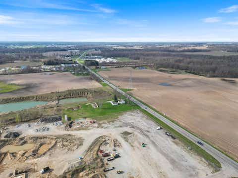 Tiny photo for 5290 N State Road 15 Road, Warsaw, IN 46582 (MLS # 202612254)