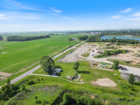 Tiny photo for 5290 N State Road 15 Road, Warsaw, IN 46582 (MLS # 202612254)