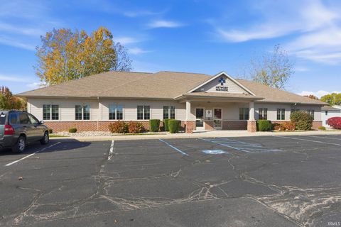 Tiny photo for 2150 North Pointe Drive, Warsaw, IN 46582 (MLS # 202545487)