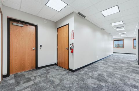 Tiny photo for 2150 North Pointe Drive, Warsaw, IN 46582 (MLS # 202545487)