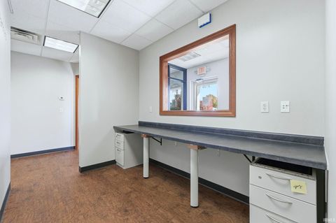 Tiny photo for 2150 North Pointe Drive, Warsaw, IN 46582 (MLS # 202545487)