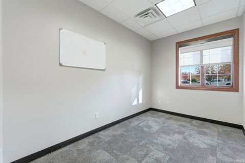 Tiny photo for 2150 North Pointe Drive, Warsaw, IN 46582 (MLS # 202545487)