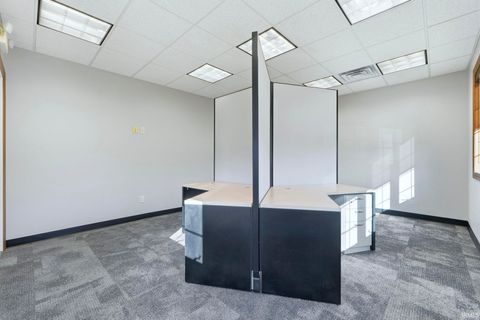 Tiny photo for 2150 North Pointe Drive, Warsaw, IN 46582 (MLS # 202545487)