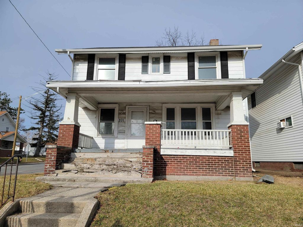 Photo of 201 E Wildwood Avenue, Fort Wayne, IN 46806 (MLS # 202602221)