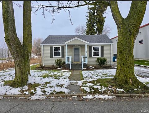 Photo of 1155 Hartzell Street, New Haven, IN 46774 (MLS # 202548741)