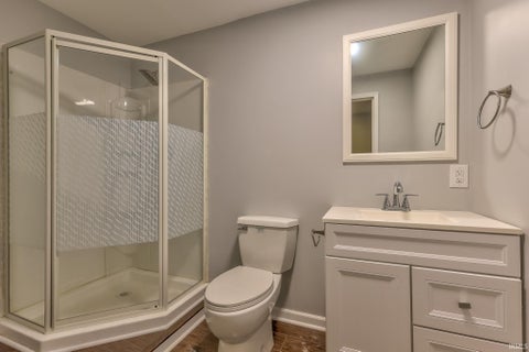 Tiny photo for 11415 Eichenberger Road, Evansville, IN 47720 (MLS # 202636732)