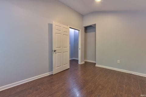 Tiny photo for 11415 Eichenberger Road, Evansville, IN 47720 (MLS # 202636732)