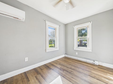 Tiny photo for 2316 S F Avenue, New Castle, IN 47362 (MLS # 202641937)