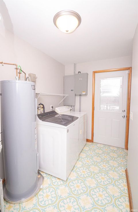 Tiny photo for 3401 S 11th Street, Lafayette, IN 47909 (MLS # 202604015)