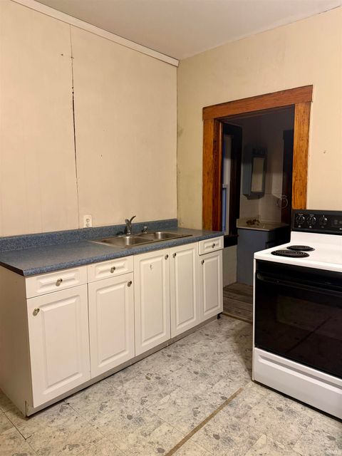 Tiny photo for 128 W Summit Street, Delphi, IN 46923 (MLS # 202600567)