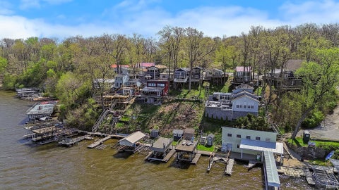 Tiny photo for 11751 W Pirates Roost Road, Monticello, IN 47960 (MLS # 202614608)