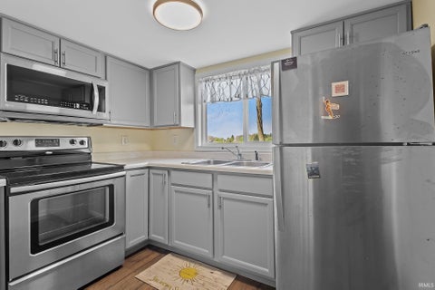 Tiny photo for 11751 W Pirates Roost Road, Monticello, IN 47960 (MLS # 202614608)