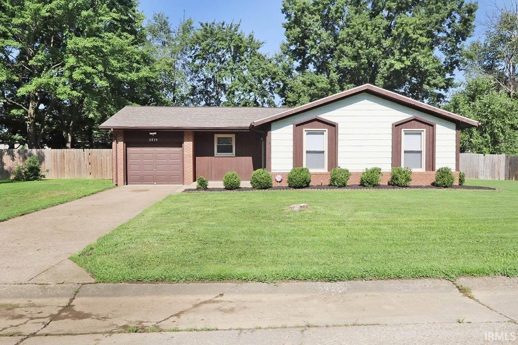 Photo of 2899 Terri Lane, Newburgh, IN 47630 (MLS # 202628244)