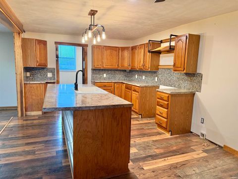 Tiny photo for 5777 N County Road 75 W, Logansport, IN 46947 (MLS # 202613289)