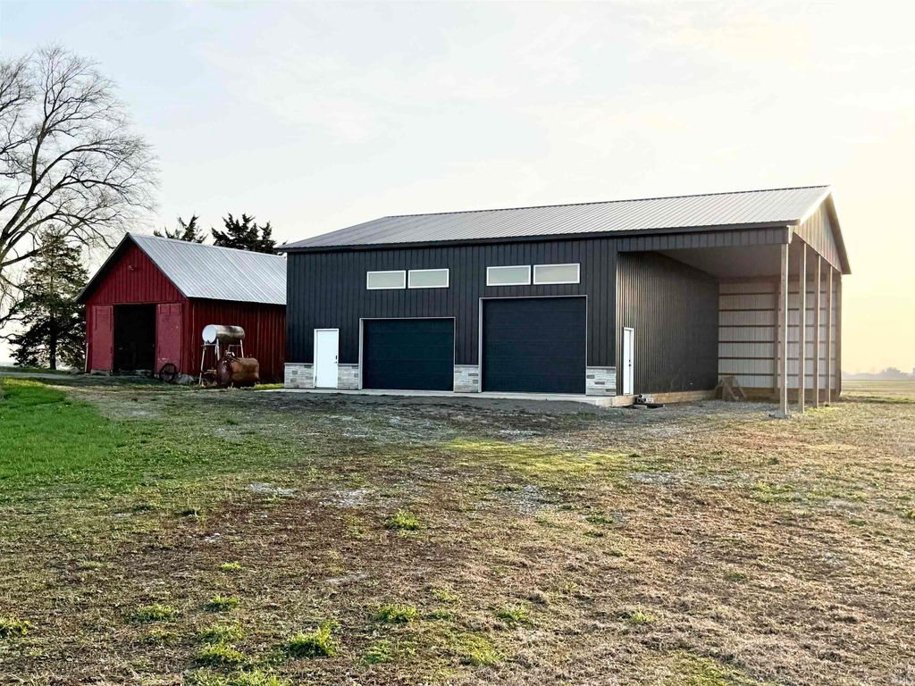 Photo of 5777 N County Road 75 W, Logansport, IN 46947 (MLS # 202613289)