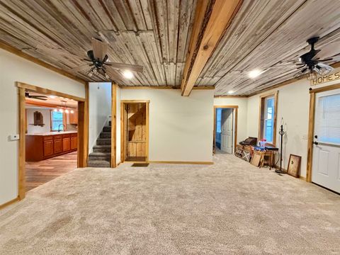 Tiny photo for 5777 N County Road 75 W, Logansport, IN 46947 (MLS # 202613289)