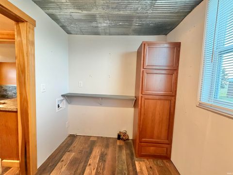 Tiny photo for 5777 N County Road 75 W, Logansport, IN 46947 (MLS # 202613289)