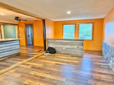 Tiny photo for 5777 N County Road 75 W, Logansport, IN 46947 (MLS # 202613289)