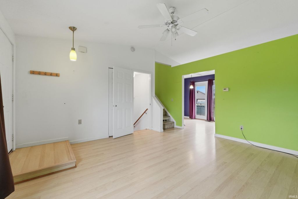 Photo of 6818 Hunters Glen Drive, Fort Wayne, IN 46835 (MLS # 202608196)