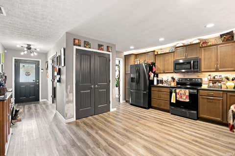 Tiny photo for 4153 Amethyst Place, Lafayette, IN 47909 (MLS # 202629752)