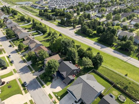 Tiny photo for 4153 Amethyst Place, Lafayette, IN 47909 (MLS # 202629752)