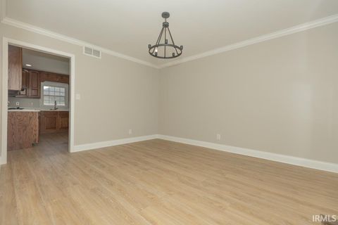 Tiny photo for 7527 Taylor Circle, Evansville, IN 47715 (MLS # 202614437)
