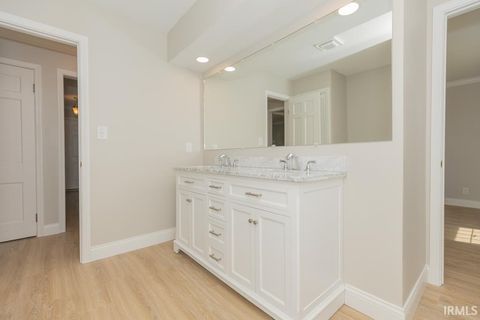 Tiny photo for 7527 Taylor Circle, Evansville, IN 47715 (MLS # 202614437)