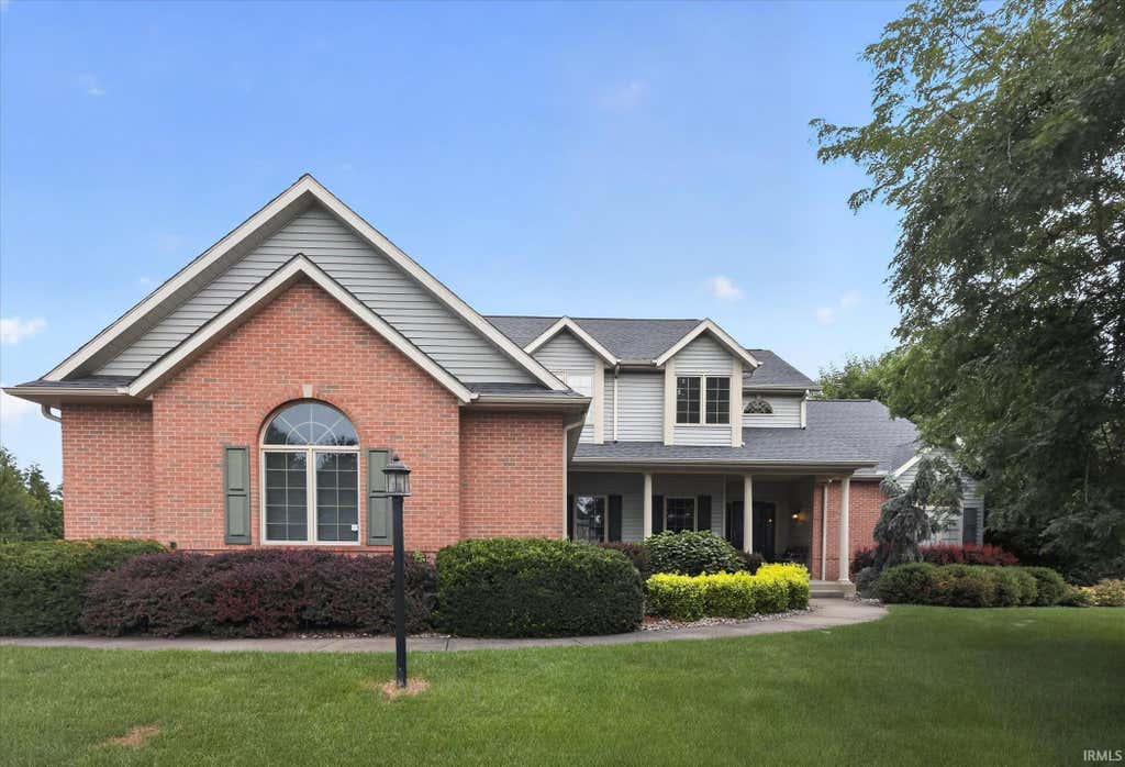 Photo of 50676 Lakeside Drive, Granger, IN 46530 (MLS # 202632400)