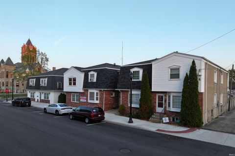 Photo of 101 W Main Street, Winamac, IN 46996 (MLS # 202614853)