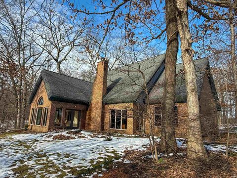 Tiny photo for 311 W 375N, Rochester, IN 46975 (MLS # 202610670)