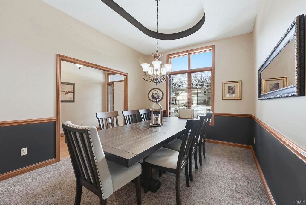 Photo of 8114 Sorrel Lane, Fort Wayne, IN 46825 (MLS # 202602560)