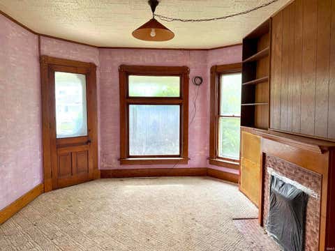 Tiny photo for 305 N 17Th Street, Richmond, IN 47374 (MLS # 202625514)